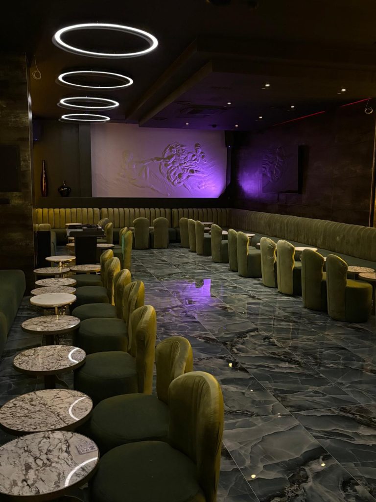 ghost-brussels-chicha-bar-cafe-branche-cocktail-dj-ambiance-bruxelles-centre-louise-ixelles00002