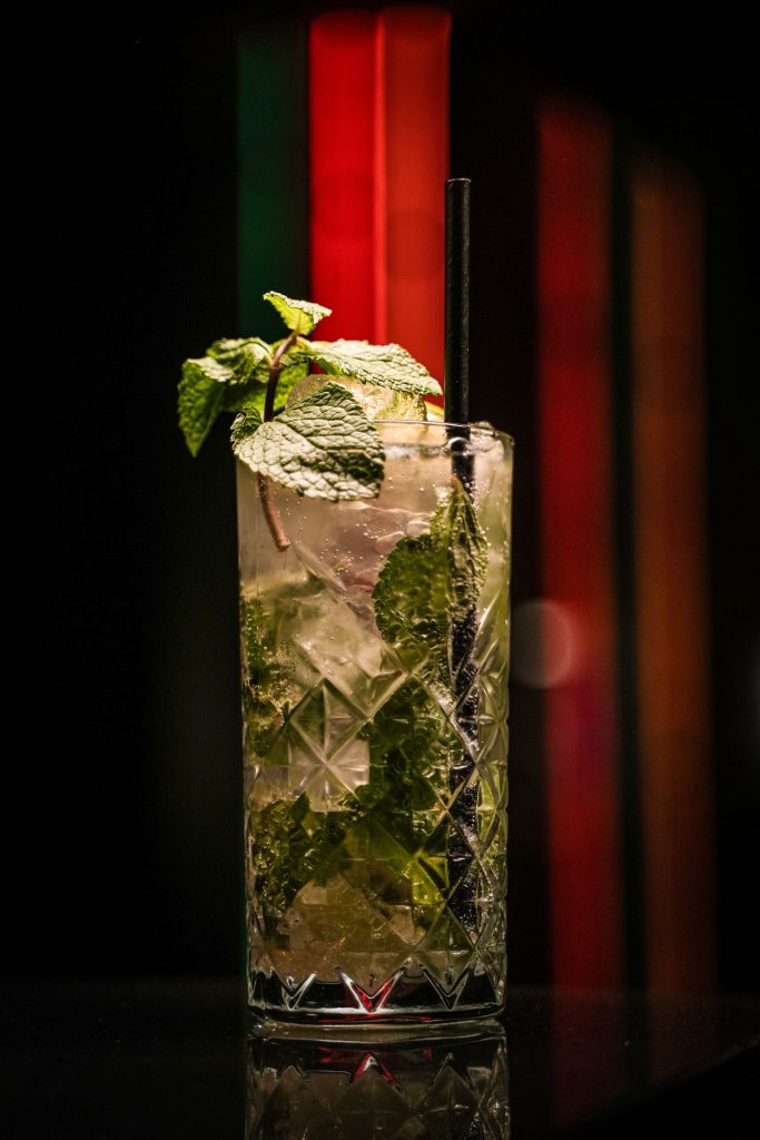 ghost-brussels-chicha-bar-cafe-branche-cocktail-dj-ambiance-bruxelles-centre-louise-ixelles00008